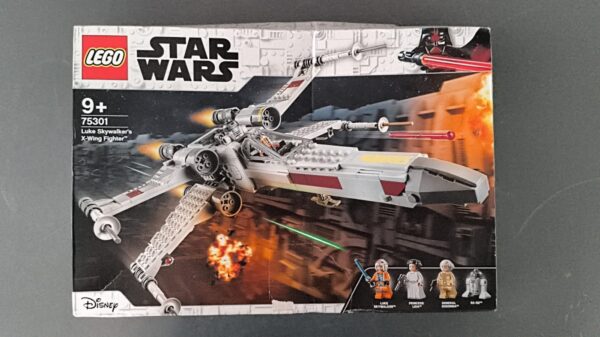 Star Wars 75301 Luke Skywalker X-Wing Fighter