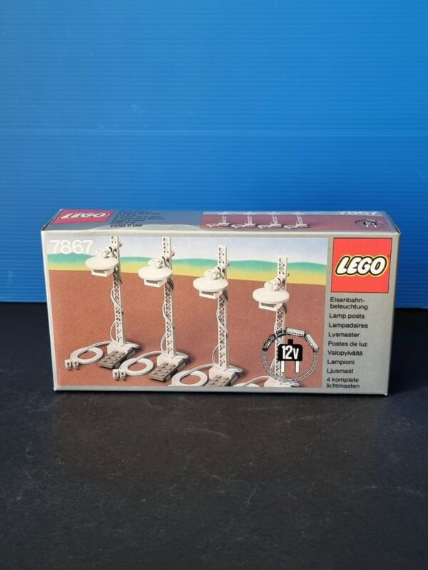 Trains 7867 4 Lighting Standards Electric 12V